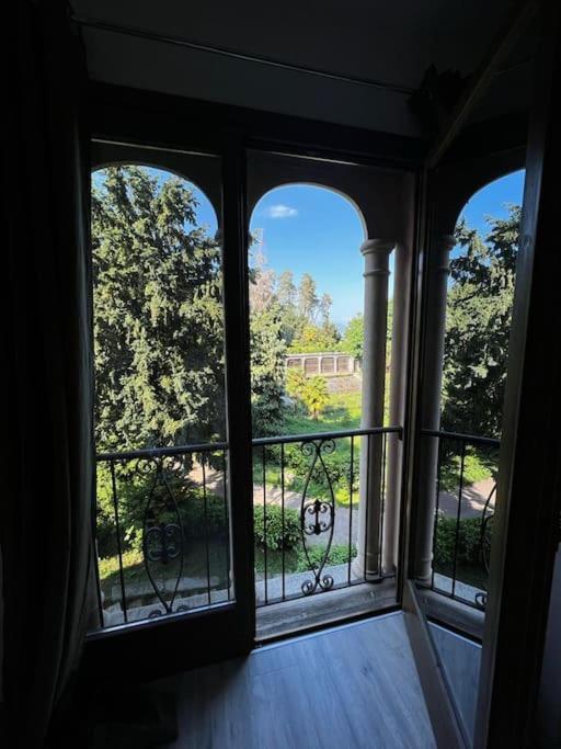 Appartamento In Villa Storica Oleggio Castello Extérieur photo